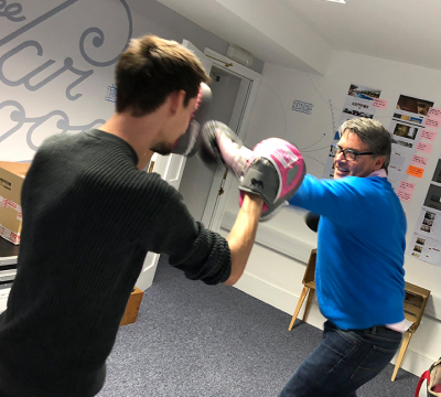 Men boxing